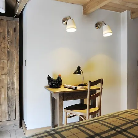 Holiday home Petite Maison D'amelotte *