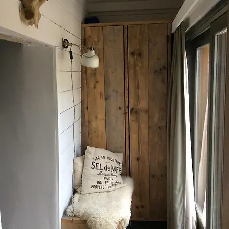Holiday home Petite Maison D'amelotte Sainte-Cecile